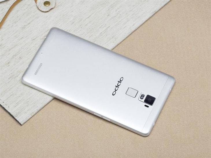 十年誠品全金屬續航大咖OPPO R7 Plus 